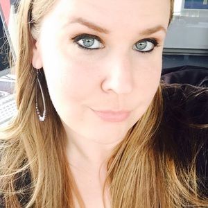 Meet your Posher, Cristina